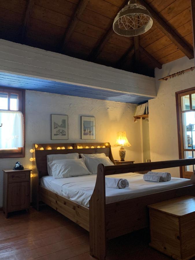 Mavilia Traditional Guesthouse 리구리오 외부 사진