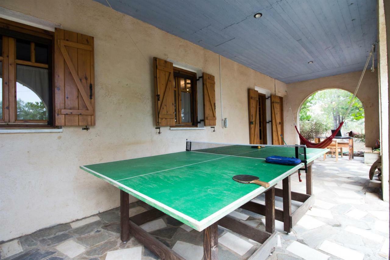 Mavilia Traditional Guesthouse 리구리오 외부 사진
